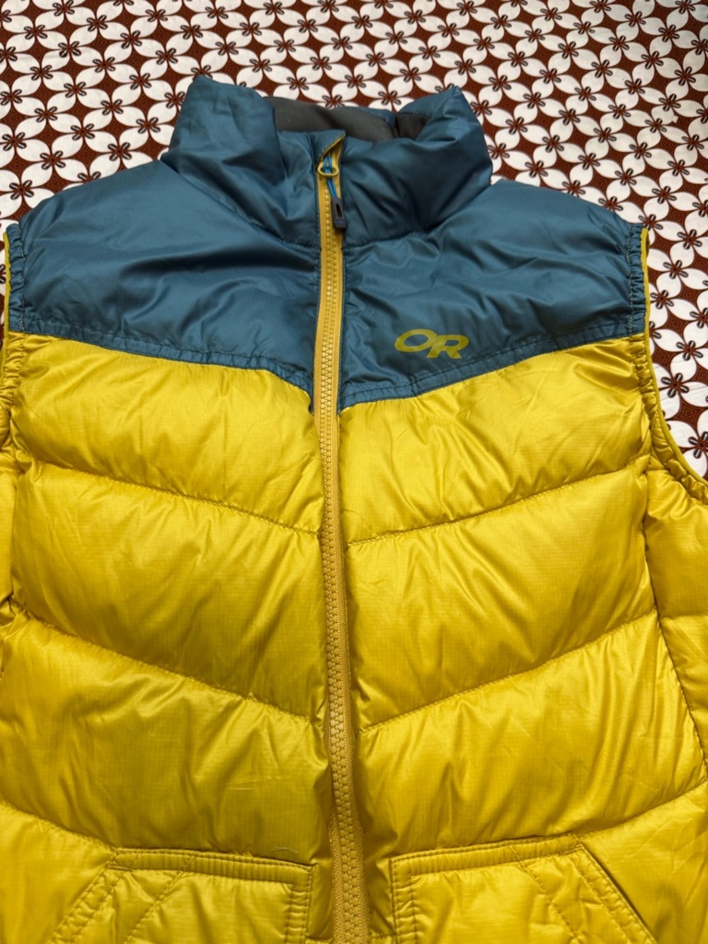 Outdoor Research Puffer Vest in Mustard and Teal - Picture 3 of 9